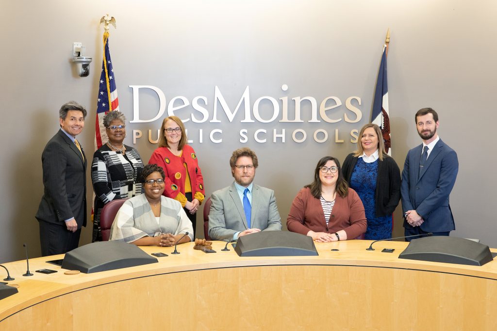 Des Moines School Board - Des Moines Public Schools