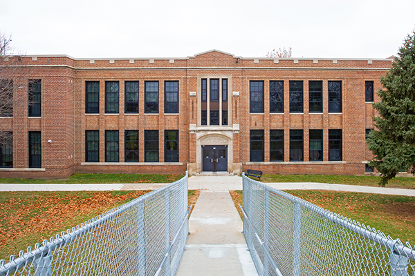 Photo of Howe Elementary School