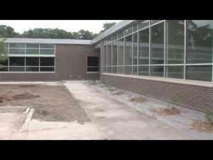 Sneak Peek of the Taylor Education Center -DMPS-TV News thumbnail