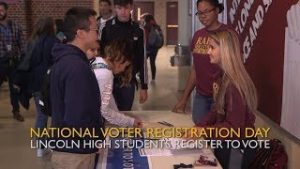 DMPS Students Get in the Spirit of National Voter Registration Day thumbnail