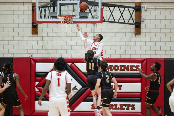 basketball player going up for a layup